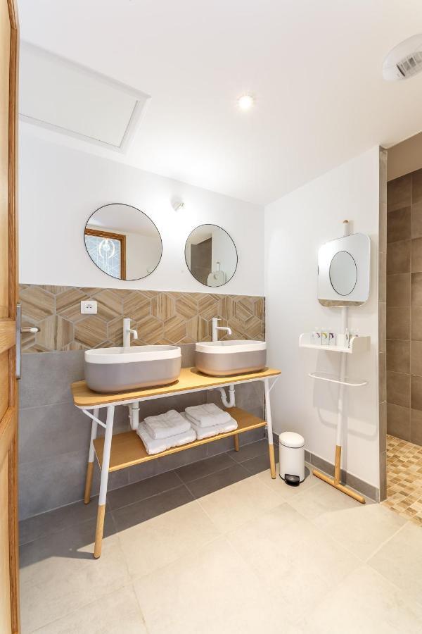 Gite Et Chambres D'Hotes - La Maison Du Grand Bossieu Ngoại thất bức ảnh