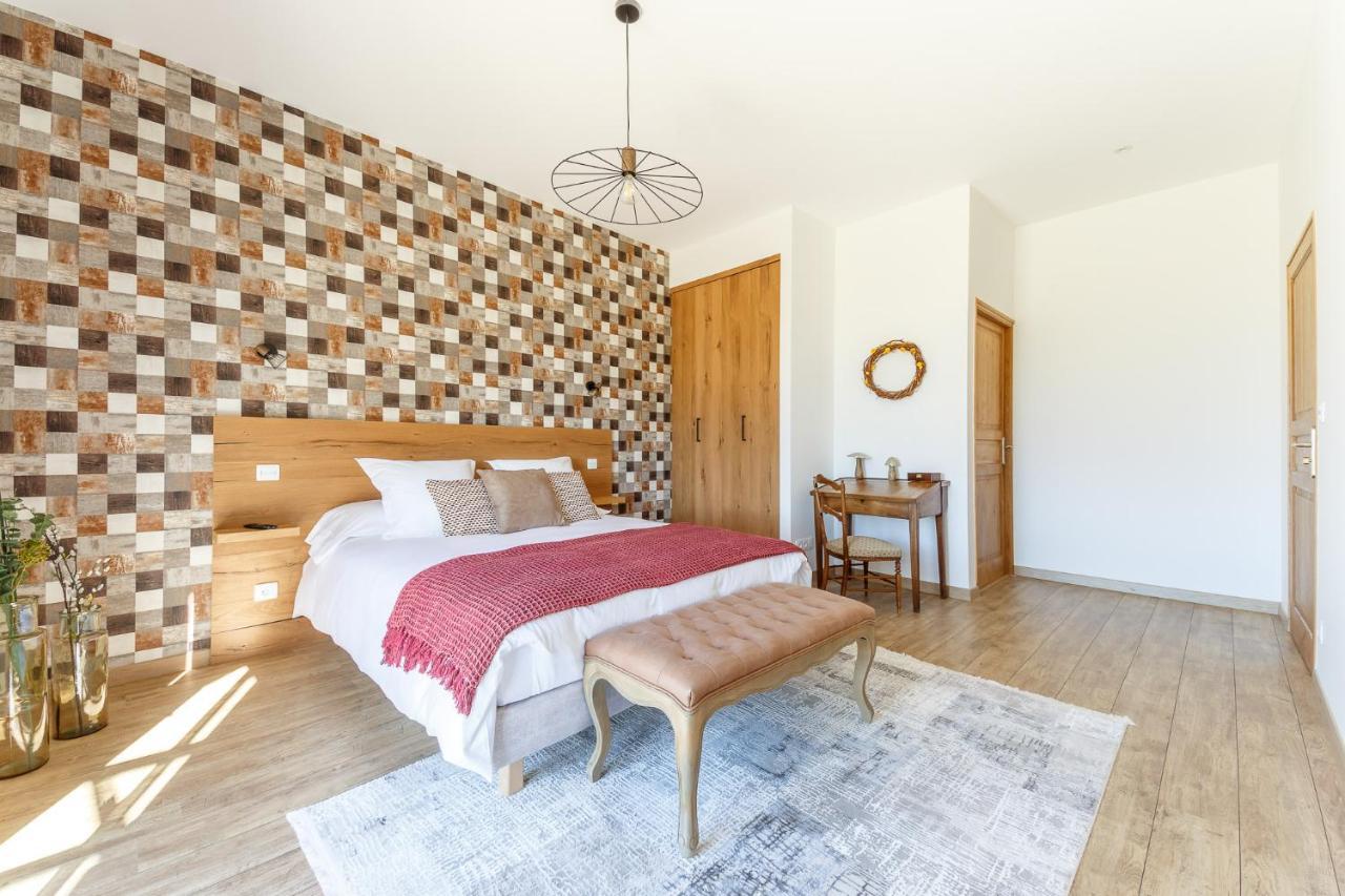 Gite Et Chambres D'Hotes - La Maison Du Grand Bossieu Ngoại thất bức ảnh