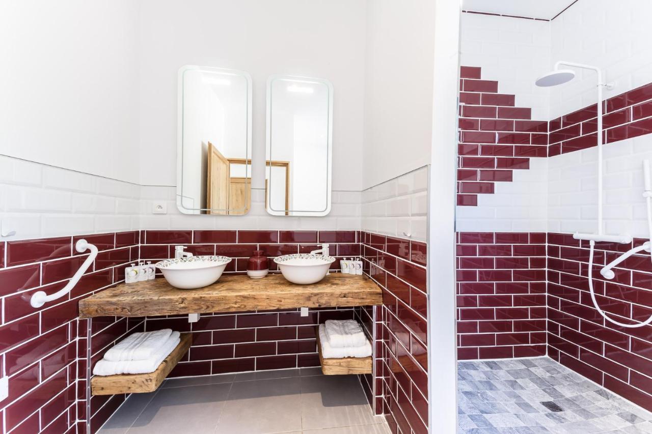 Gite Et Chambres D'Hotes - La Maison Du Grand Bossieu Ngoại thất bức ảnh