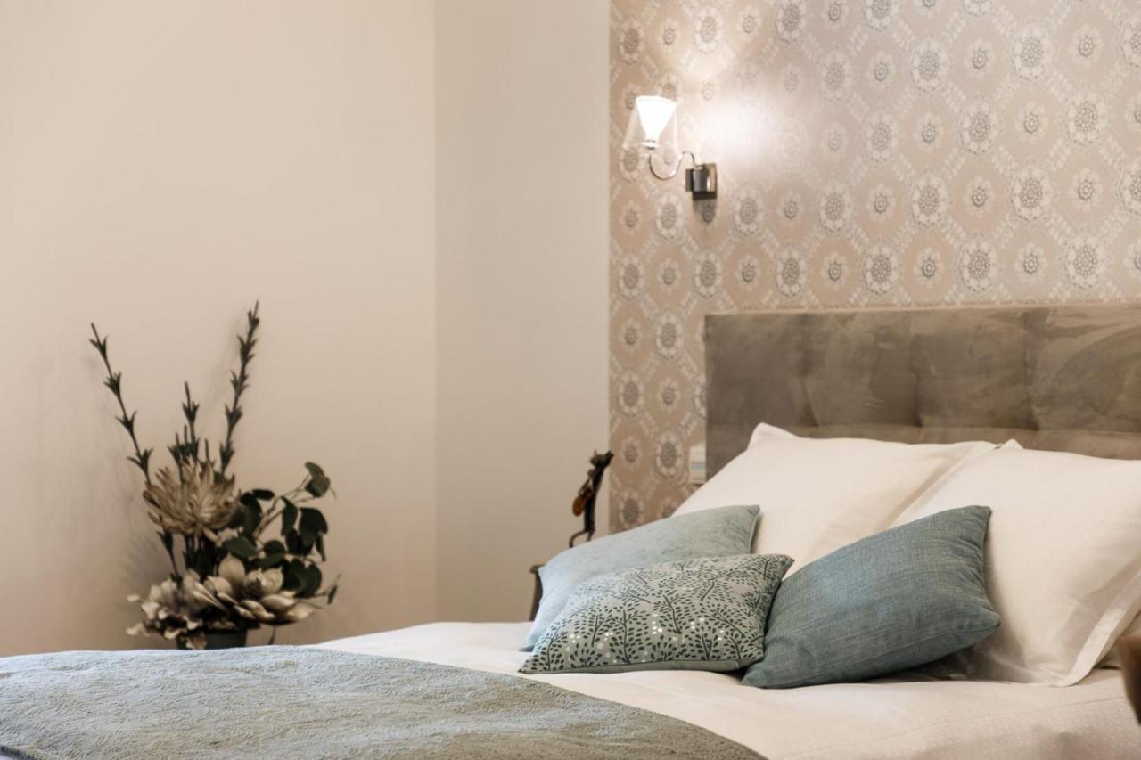 Gite Et Chambres D'Hotes - La Maison Du Grand Bossieu Ngoại thất bức ảnh