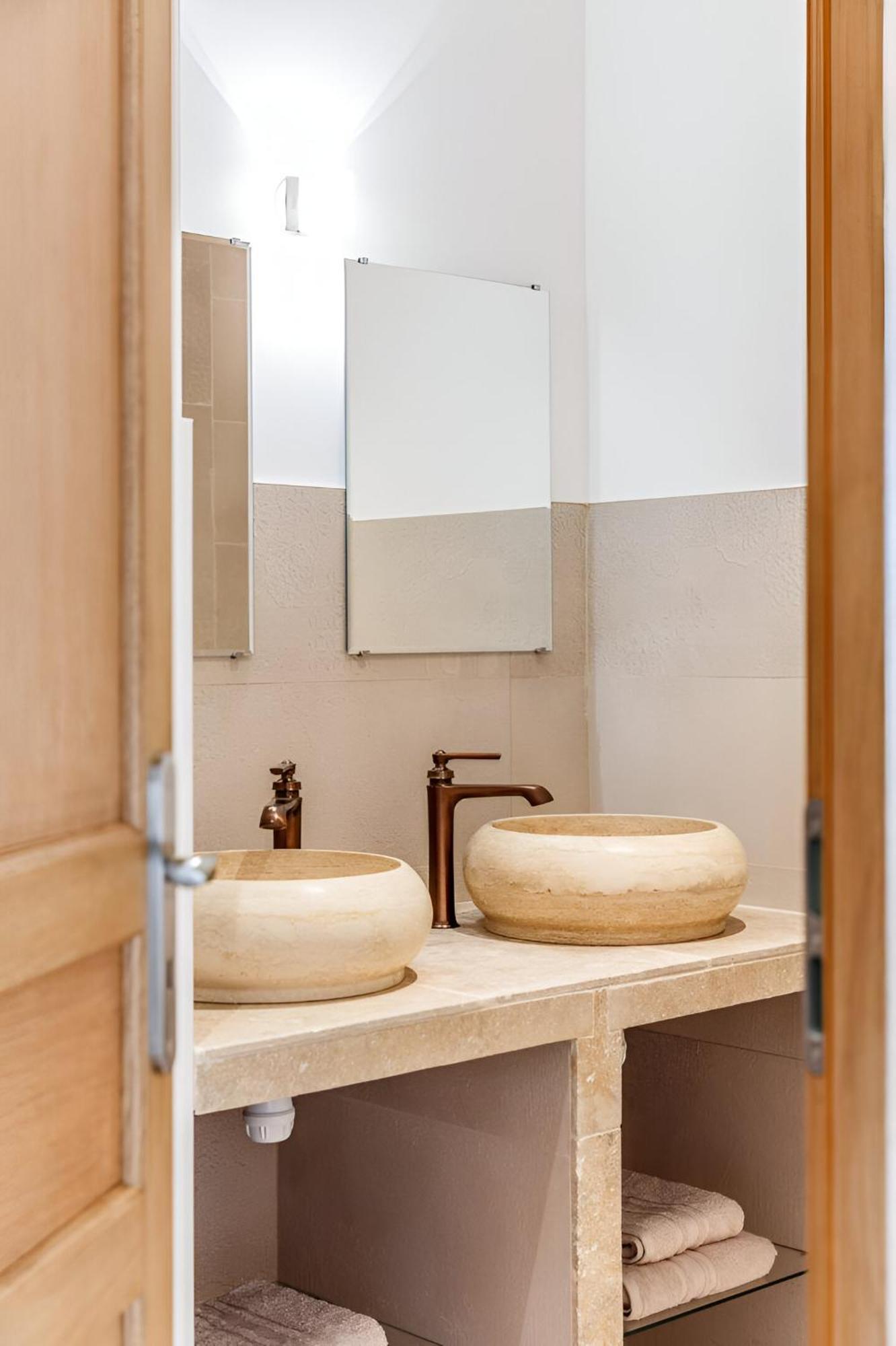 Gite Et Chambres D'Hotes - La Maison Du Grand Bossieu Ngoại thất bức ảnh